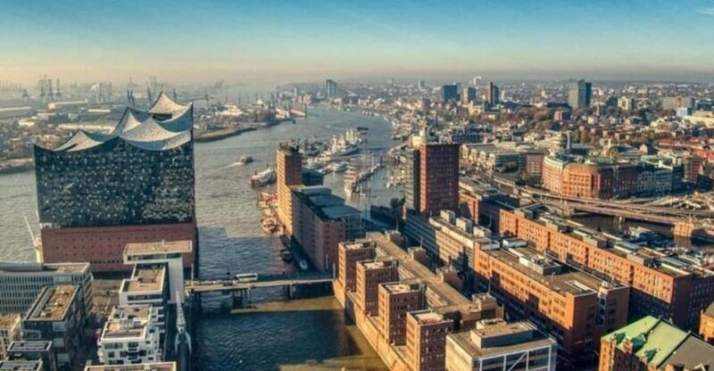 hamburg-must-see-walking-tour-with-a-guide