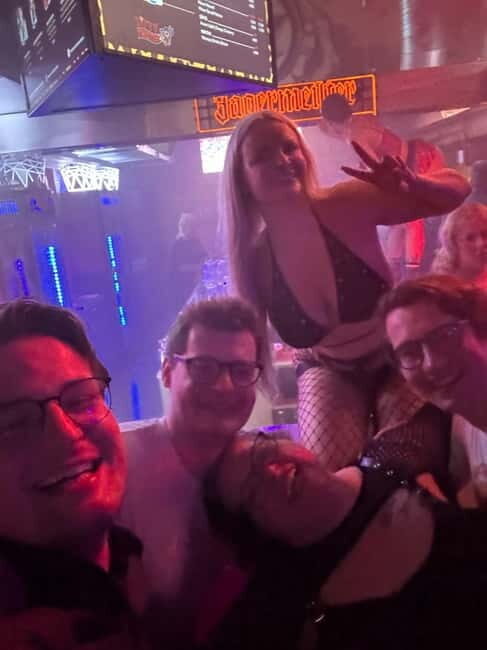 Hamburg: Neighborhood tour with a former dominatrix - Frequently Asked Questions