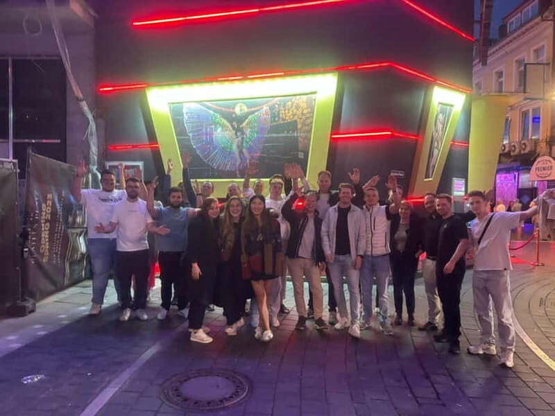 Hamburg: Night PubCrawl Tour through the Reeperbahn - Key Points