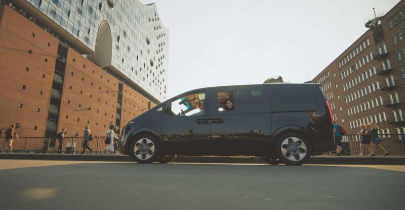 hamburg-private-3-hour-guided-car-tour