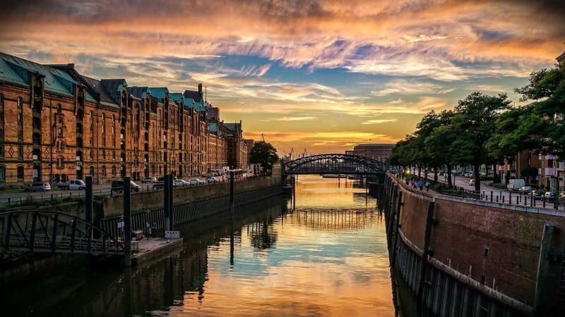 Hamburg: Private Christmas Market Tour - Why Choose This Tour?