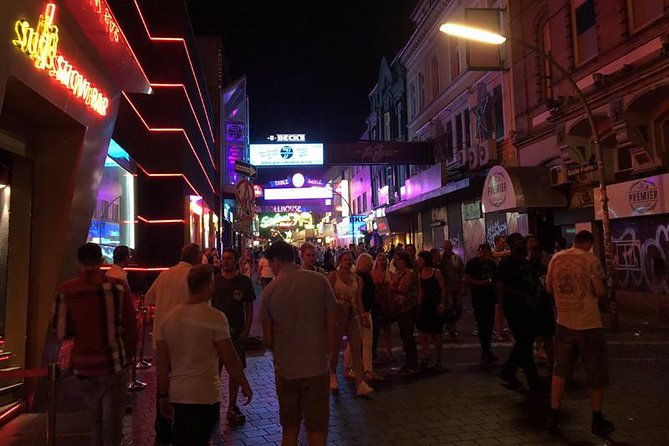 hamburg-red-bluelight-private-guided-reeperbahn-tour