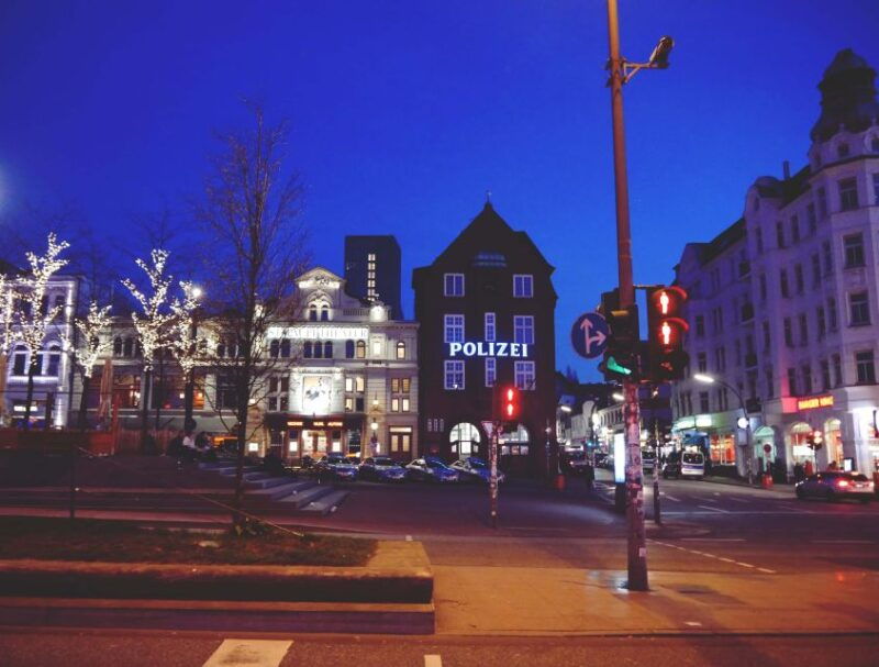 hamburg-reeperbahn-tour-with-english-speaking-guide