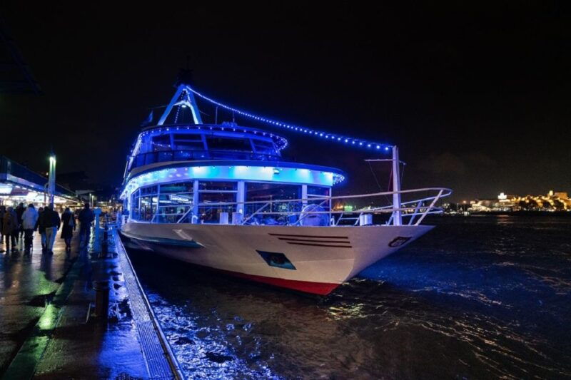 hamburg-saturday-night-boat-party