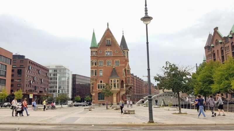 hamburg-self-guided-tour-of-hafencity-and-speicherstadt