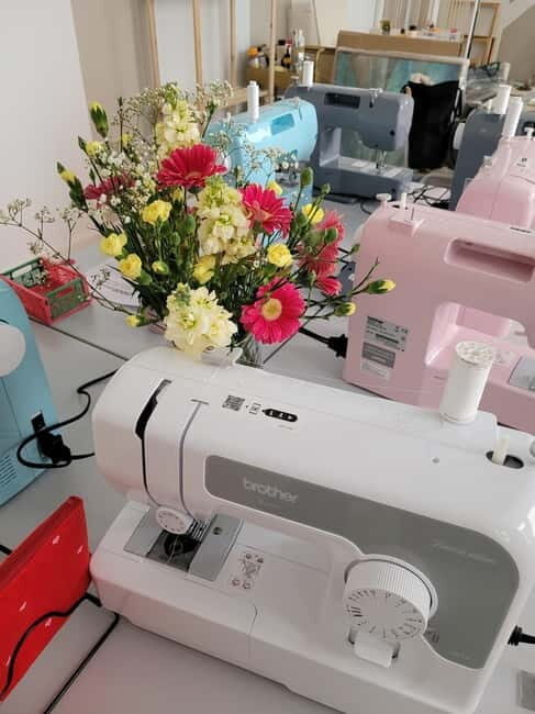 Hamburg: sew your own cosmetic bag as a souvenir from HH - What to Expect from the Hamburg Sewing Workshop