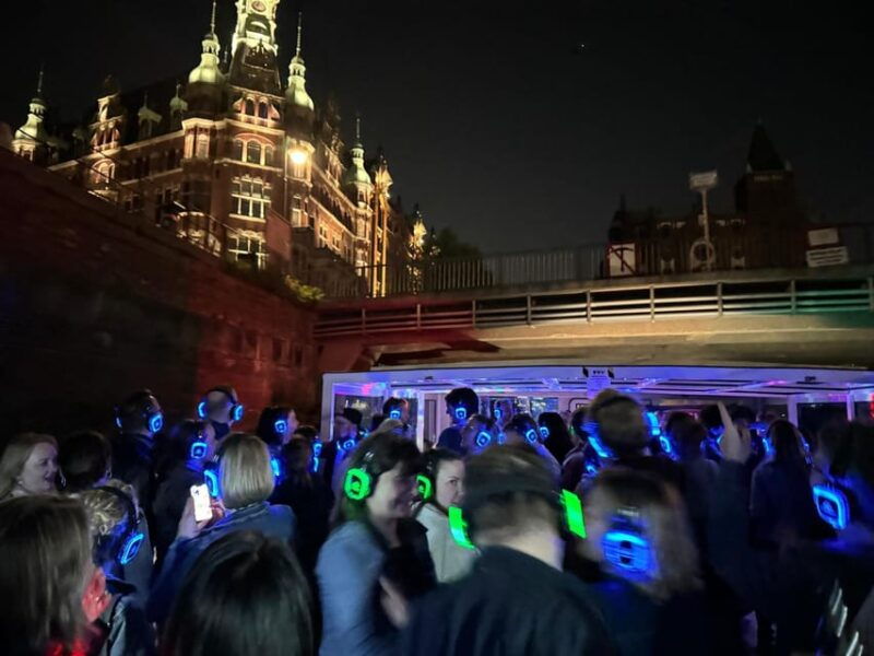 hamburg-silent-disco-party-on-board-for-the-836th-hamburg-harbor-birthday