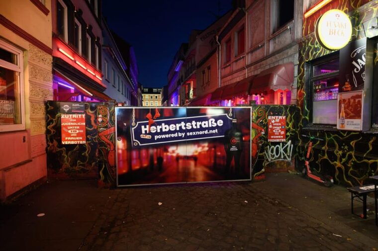 hamburg-sin-sex-guided-tour-of-reeperbahn