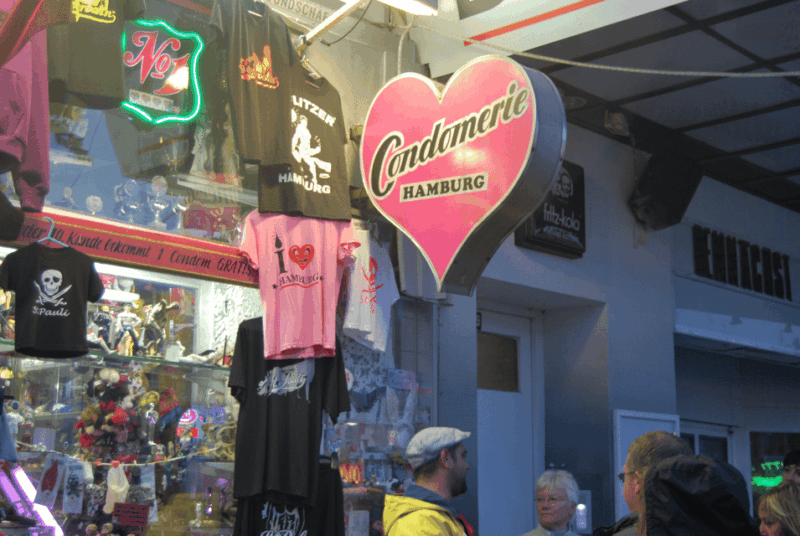 hamburg-the-ultimate-sex-drugs-and-hotdog-tour