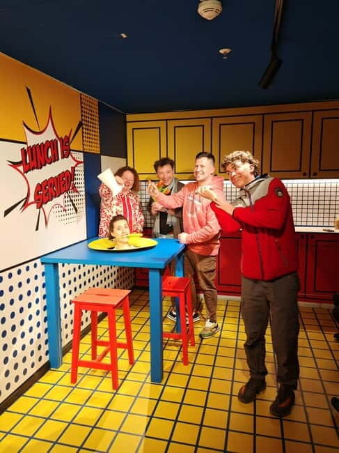 Hamburg: Ticket for the Paradox Museum - What to Expect at Hamburgs Paradox Museum
