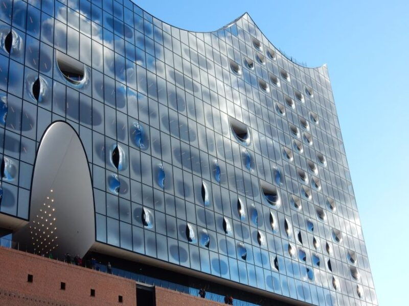 hamburg-tour-from-st-michaels-to-the-elbphilharmonie