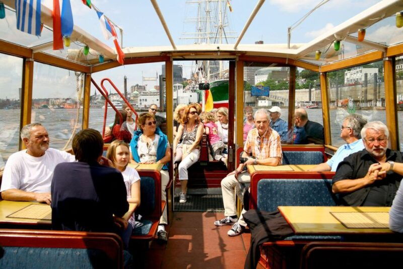 hamburg-traditional-harbor-tour-with-commentary