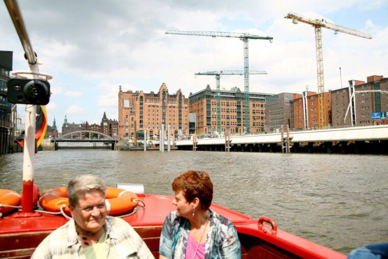 hamburg-traditional-harbor-tour-with-commentary