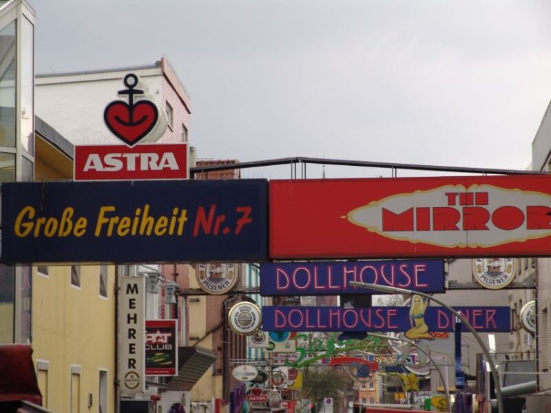 hamburg-walking-tour-for-school-groups