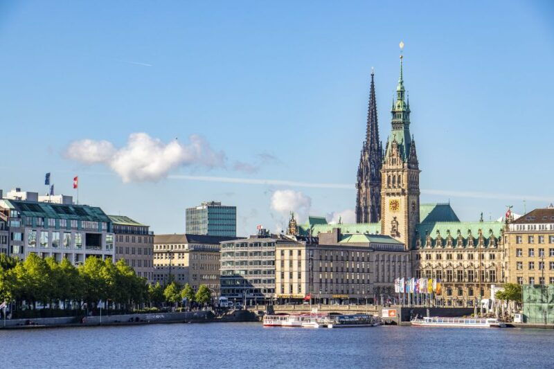 hamburgs-art-and-culture-revealed-by-a-local