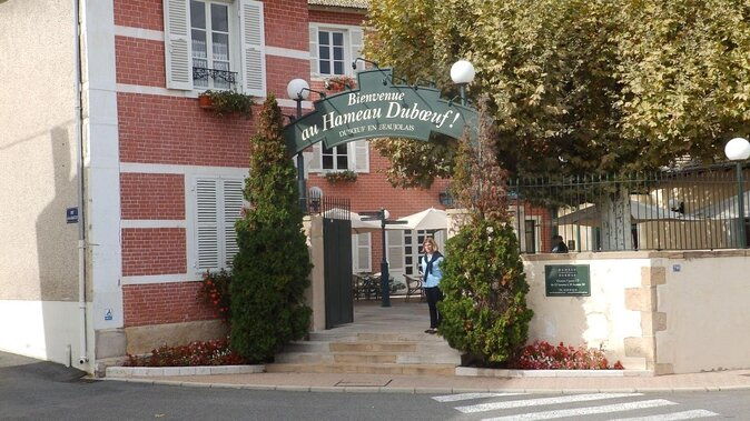 hameau-duboeuf-1st-theme-park-on-vine-and-wine-in-europe