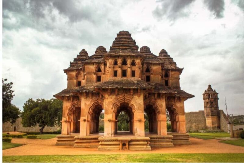 HAMPI FULL DAY TOUR FROM HOSPET - Key Points