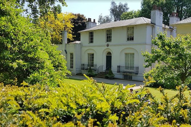 hampstead-village-london-walking-tour