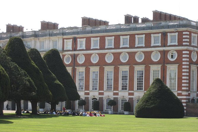 hampton-court-palace-3hr-tour-henry-viiis-william-iiis-intriguing-palaces