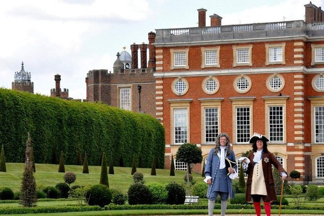 hampton-court-palace-private-tour-secrets-of-henry-viii
