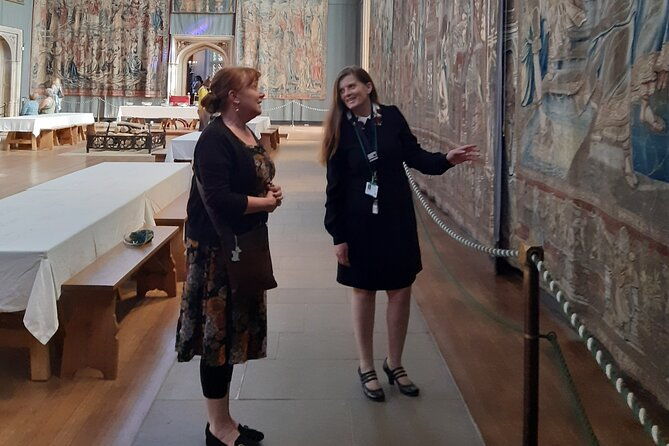 hampton-court-palace-private-tour-with-an-accredited-expert-guide