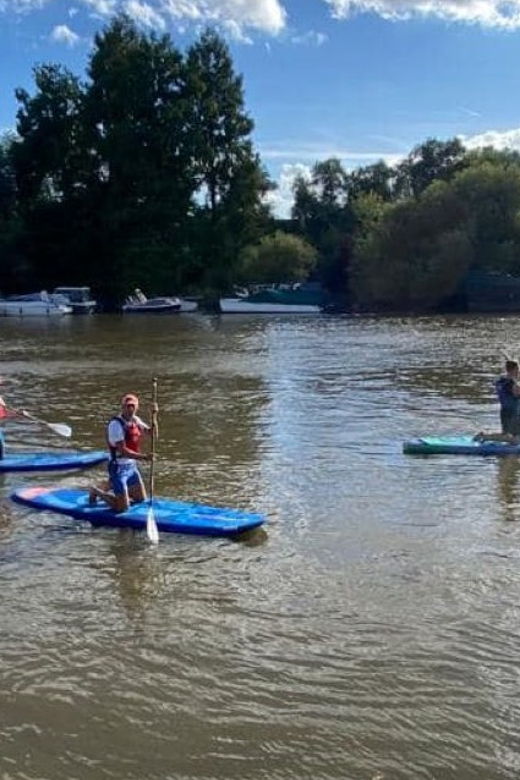 hampton-court-to-richmond-paddleboarding-expedition