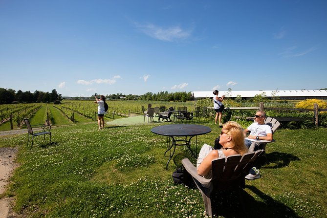 hamptons-sag-harbor-outlet-shopping-1-day-tour-from-nyc-2