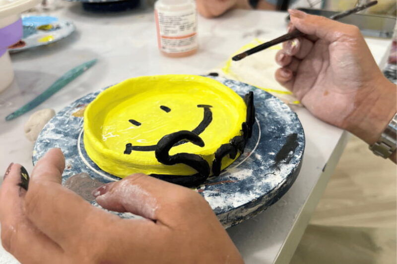 hand-building-air-dry-clay-workshop-marina-square