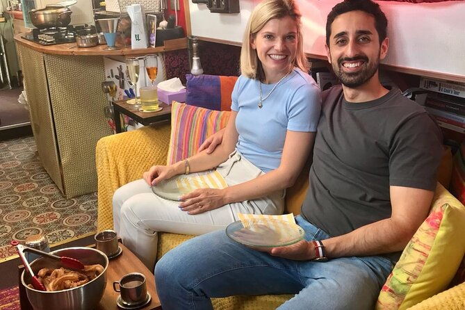 hands-on-churros-chocolate-class-on-a-london-houseboat