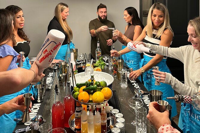 hands-on-cocktail-class-experience-in-west-palm-beach