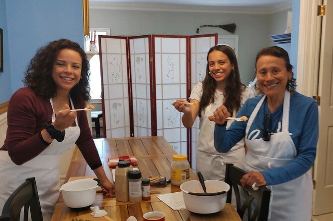 hands-on-cooking-class-in-charleston
