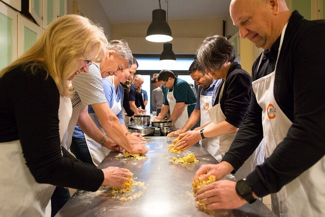 hands-on-deluxe-traditional-4-course-dinner-with-fresh-pasta-2