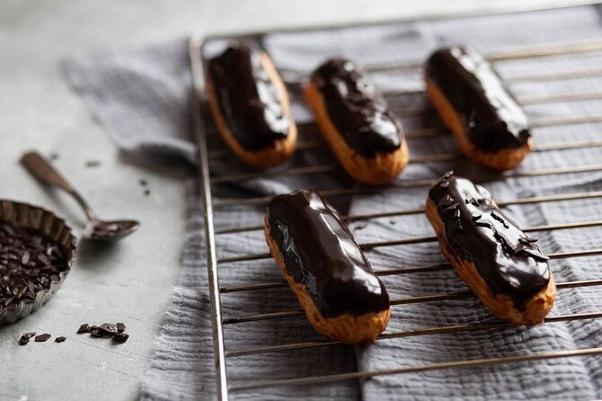 hands-on-eclair-and-choux-making-with-a-pastry-chef