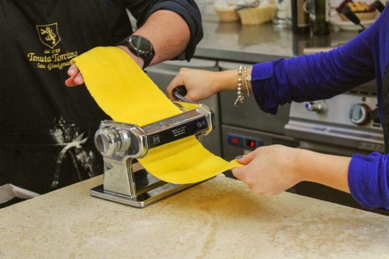 hands-on-lasagna-making-cooking-class-and-wine-tasting