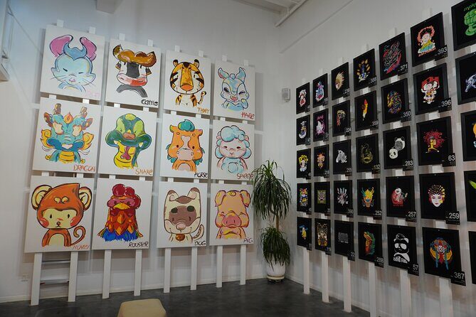 Hands on Shanghai Art Museum Visit and Craft Making Day - Detailed Breakdown of the Tour Experience