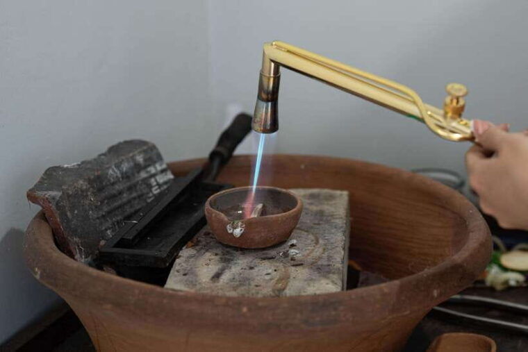 hands-on-silver-jewelry-making-near-ubuds-monkey-forest