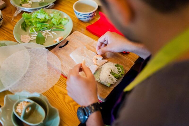 hands-on-vietnamese-cooking-lesson-in-small-group