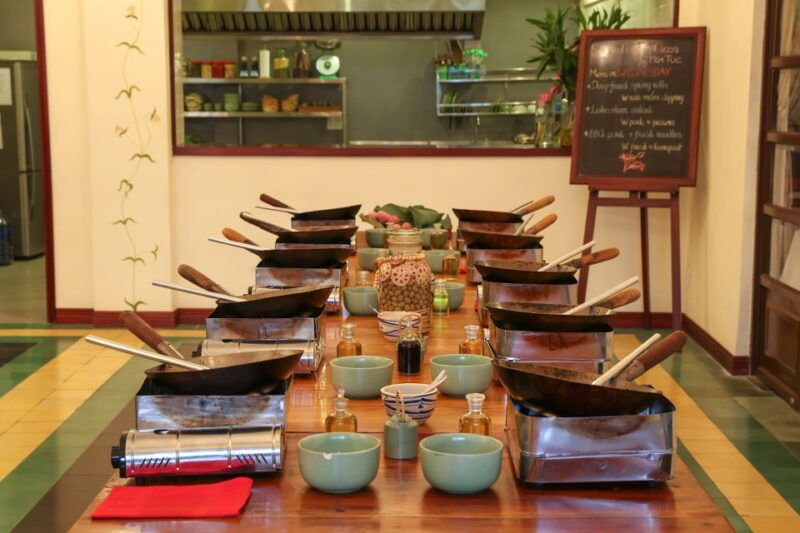 hands-on-vietnamese-cooking-lesson-in-small-group