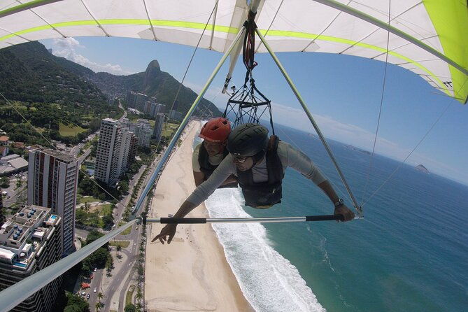 hang-gliding-fly-in-rio