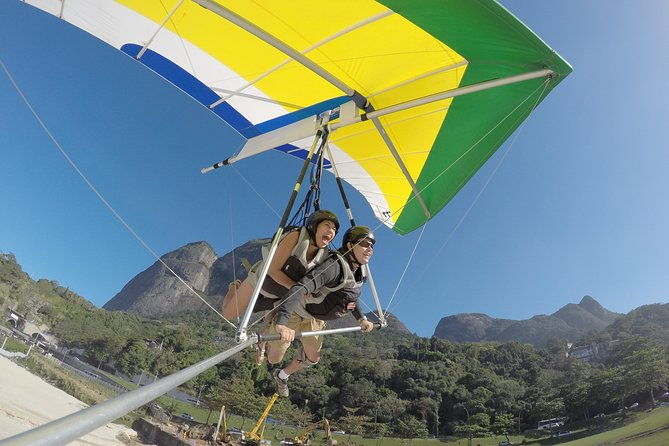 hang-gliding-in-rio-de-janeiro