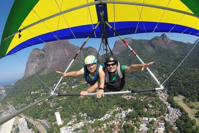 hang-gliding-in-rio-de-janeiro