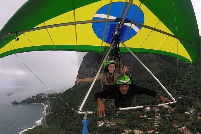 hang-gliding-in-rio-de-janeiro-with-hotel-pick-up-and-drop-off-2