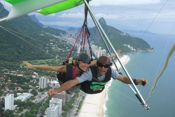 hang-gliding-in-rio-de-janeiro-with-hotel-pick-up-and-drop-off-2