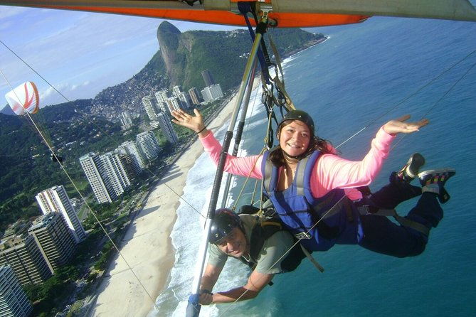 hang-gliding-in-rio-de-janeiro-with-hotel-pick-up-and-drop-off-2