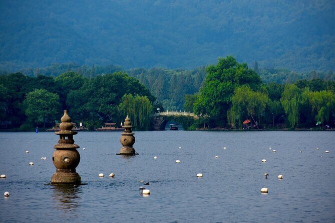 Hangzhou Iconic Group Day Tour - Key Points
