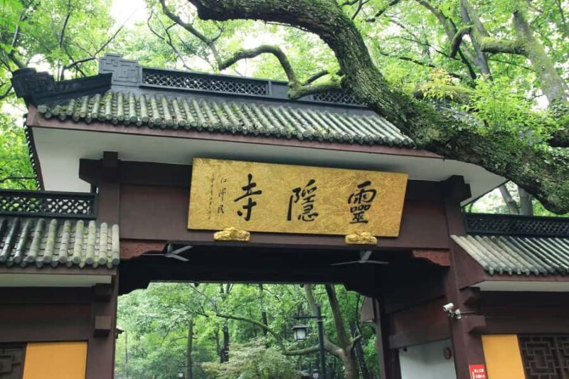 Hangzhou: Lingyin Temple and Feilai Peak Guided Tour - Key Points