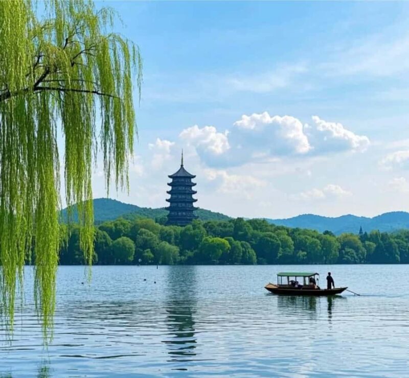 Hangzhou: Lingyin Temple, West Lake & Xiaohe Block - Why We Loved This Tour