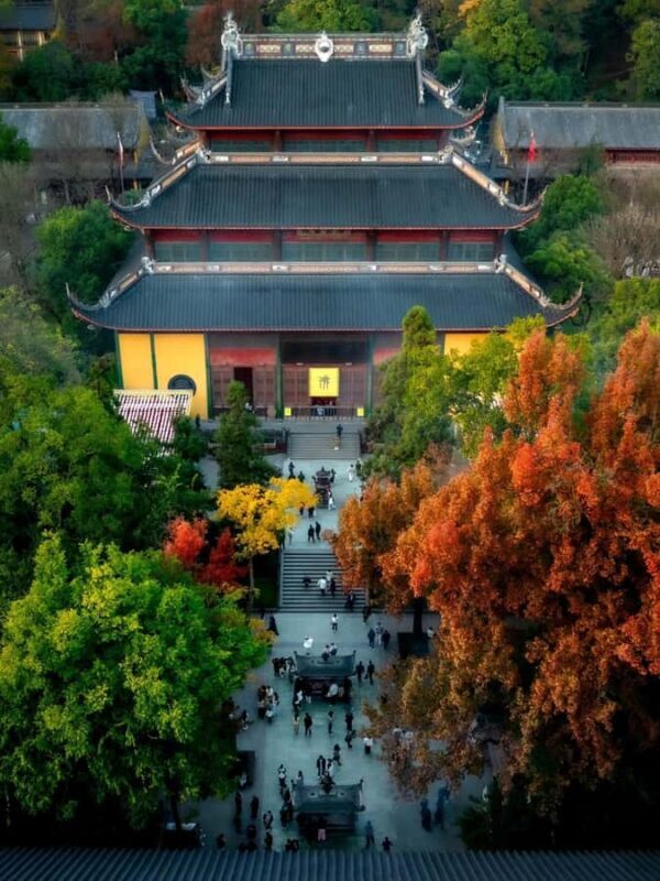 Hangzhou: Lingyin Temple, West Lake & Xiaohe Block - FAQ