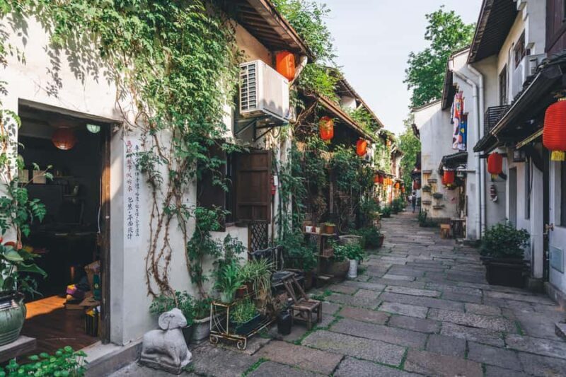 Hangzhou: Private Customized Tour of City's Top Sights - Key Points