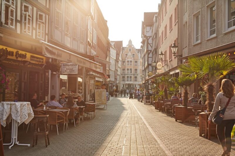 Hannover: Guided City Walk - Authentic Insights from Reviewers